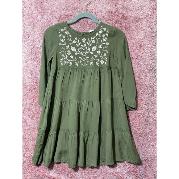 Crazy 8 Other - Girls Crazy 8 Green Embroidered Tiered Casual Dress L (10-12)